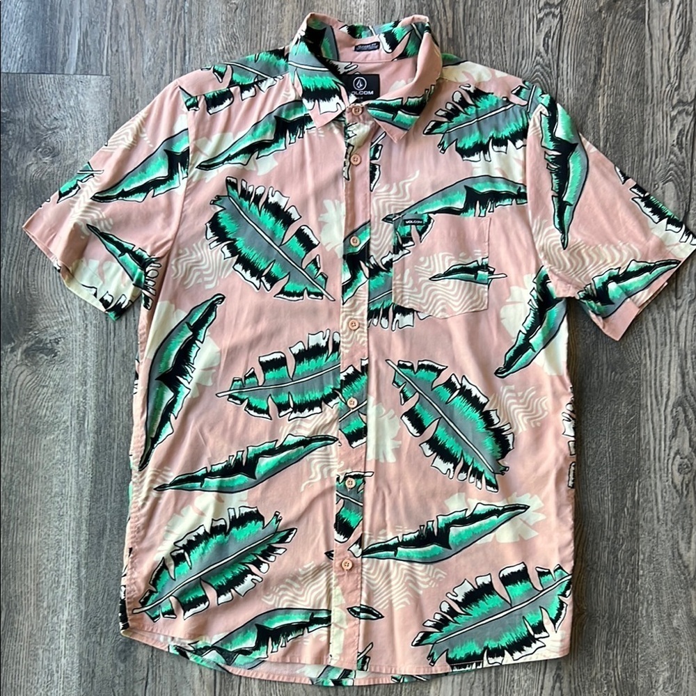 Volcom Shirt Pink Detoonator Tropical Short Sleeve Button Up Size Medium
